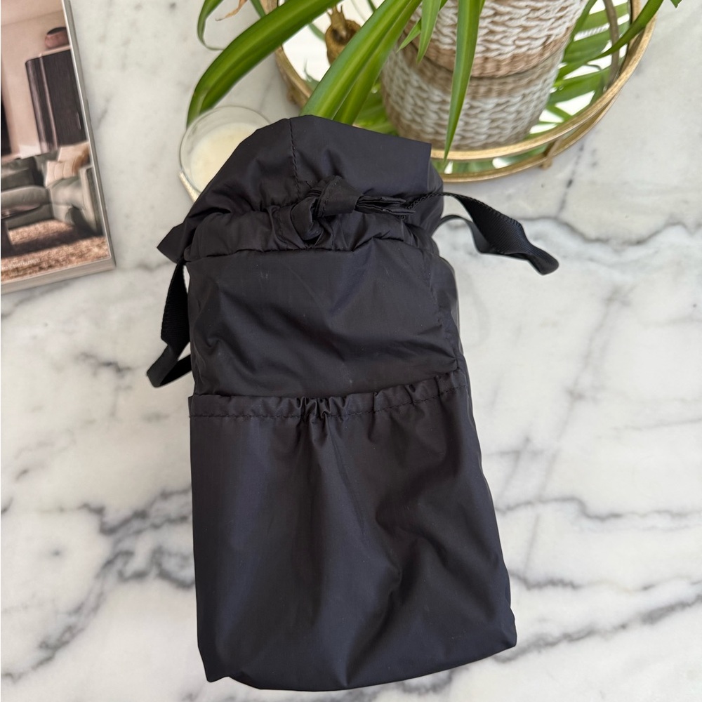 Calpack Lunch Bag - Picture 2 of 5